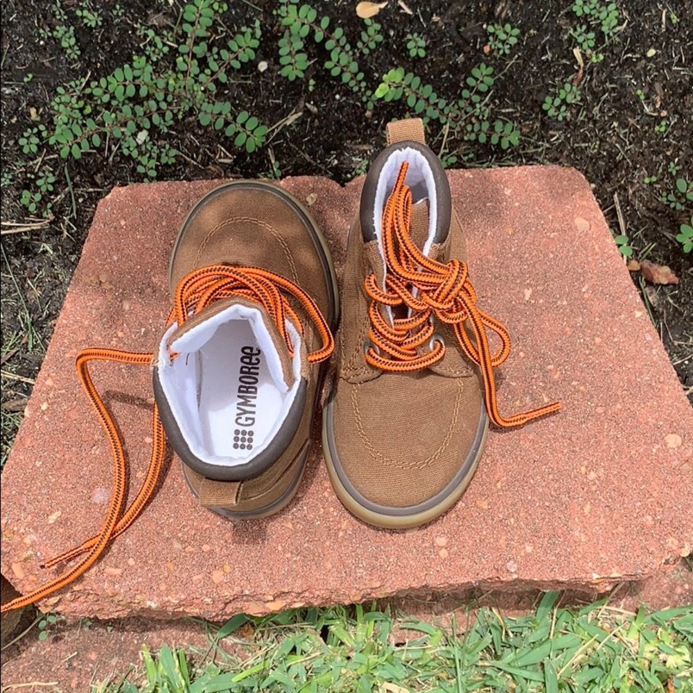 Infant boy boots 🥾